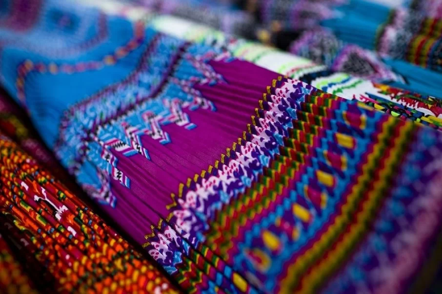le-textile-local-des-hmong-lheritage-du-passe-7