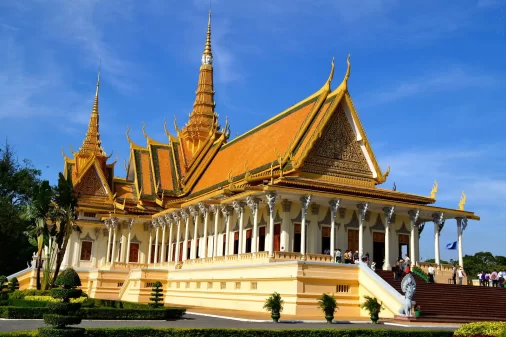 La beauté du Palais Royal et de la Pagode d’Argent au Cambodge