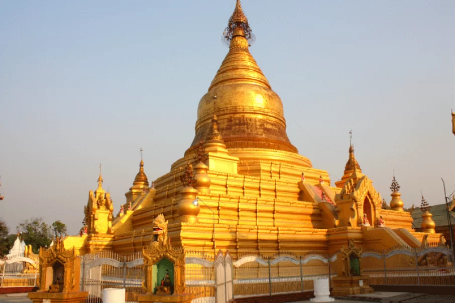 pagode-kuthodaw-mandalay