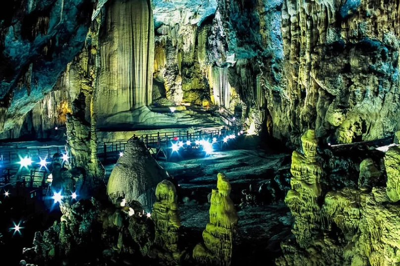 Dong Hoi - Phong Nha - Grottes paradisiaques - Dong Hoi