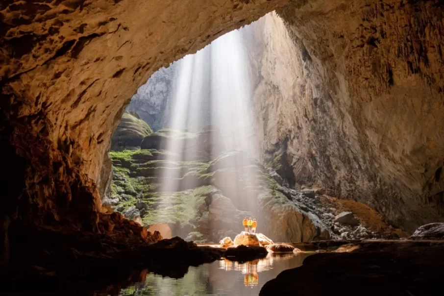 les-8-grottes-les-plus-attrayantes-que-les-visiteurs-peuvent-explorer-a-quang-binh-4